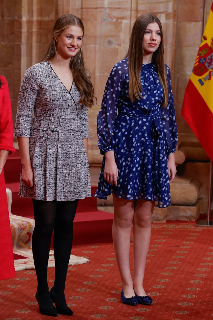 Princesa Leonor Y LA INFANTA SOFÍA en oviedo