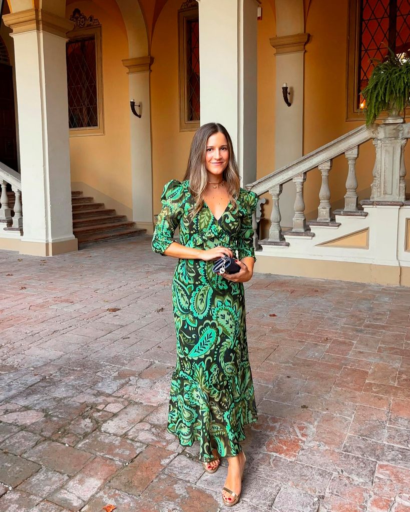 Rocío Irisarri con vestido de invitada de Matelier