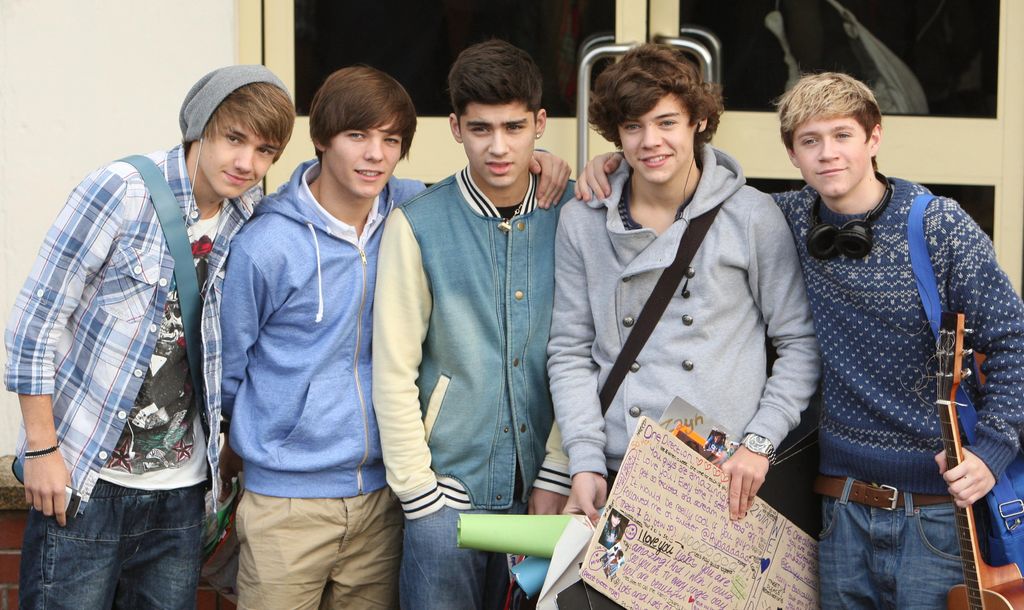 De izquierda a derecha: Liam Payne, Louis Tomlinson, Zayn Malik, Harry Styles y Niall Horan, llegando a los ensayos de Fountain Studios, en Wembley (Londres) el 6 de noviembre de 2010