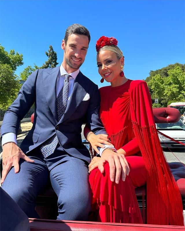 Sergio Rico con su mujer, Alba Silva 