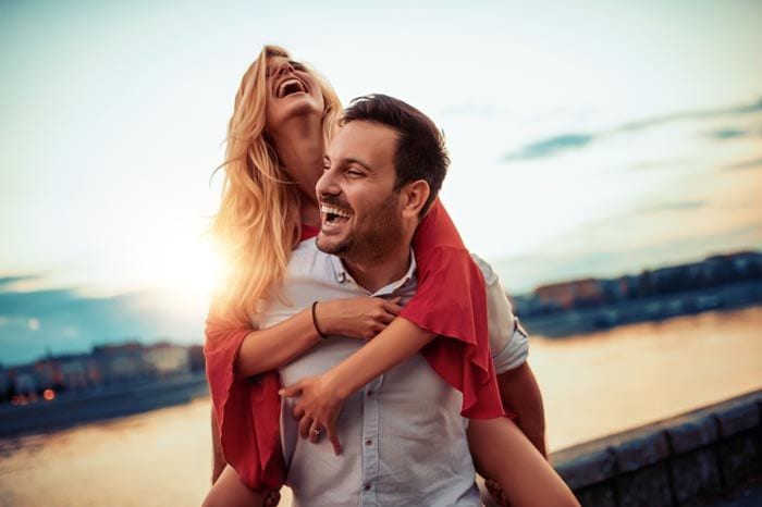 pareja en la playa