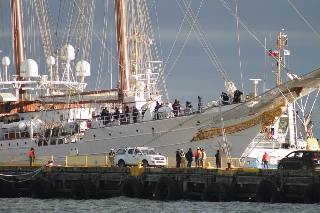 La princesa Leonor llega con el Juan Sebastián de Elcano a Punta Arenas (Chile) 