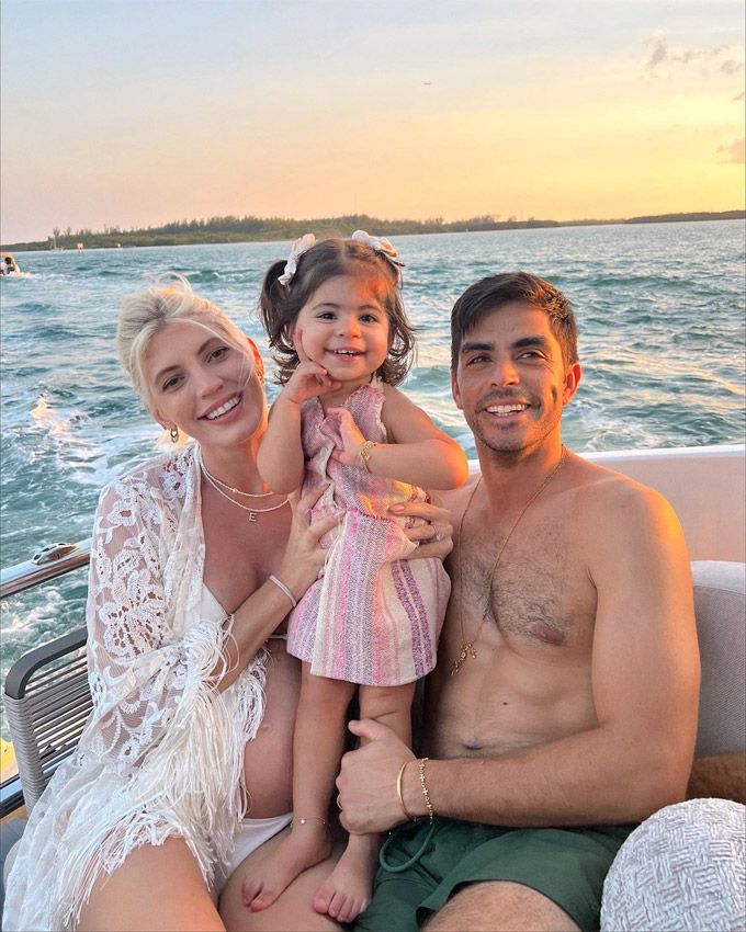 Devon Windsor da a luz y desvela el nombre de su segunda hija