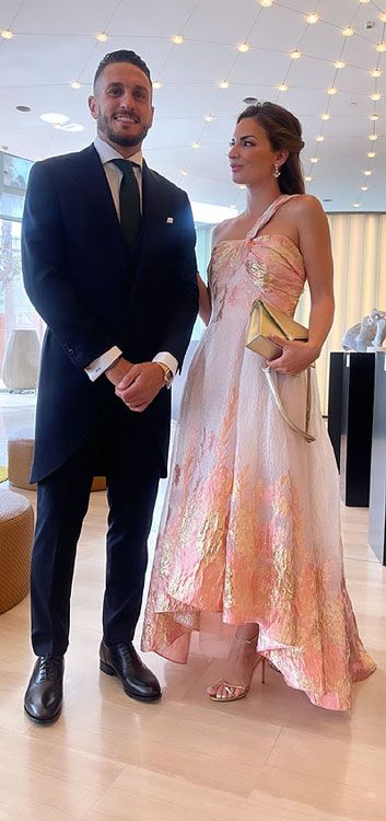 Imagen de Koke y Beatriz Espejel en la boda de Jordi Alba 