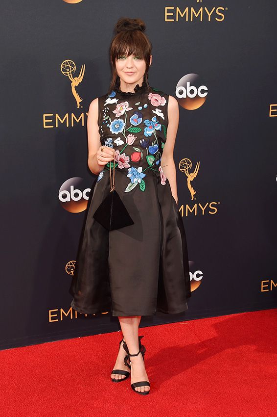 Maisie Williams alfombra roja 4