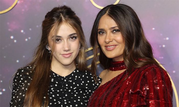 Salma Hayek y su hija Valentina Paloma en un estreno