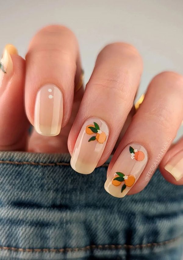 manicura naranja frutal