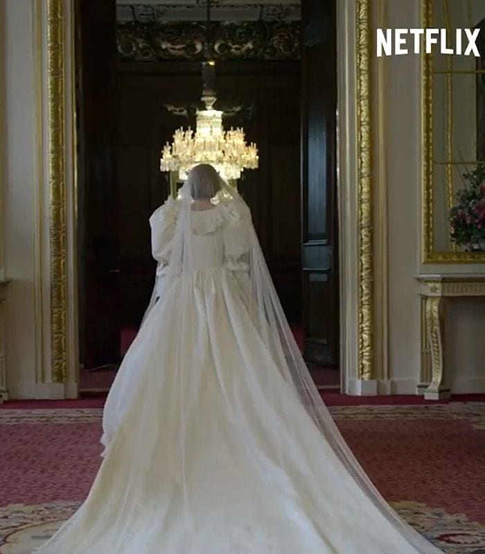 Emma Corrin como Diana de Gales en 'The Crown'