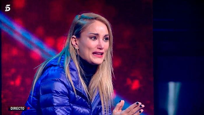 Alba Carrillo se emociona al hablar de sus problemas de salud