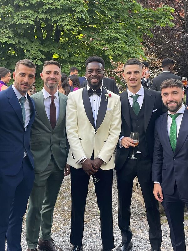 Iñaki Williams con sus invitados