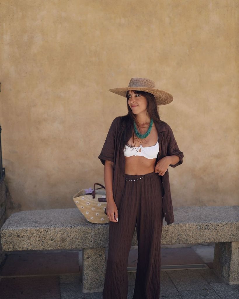 Looks para playa de día y 'beach club' de noche