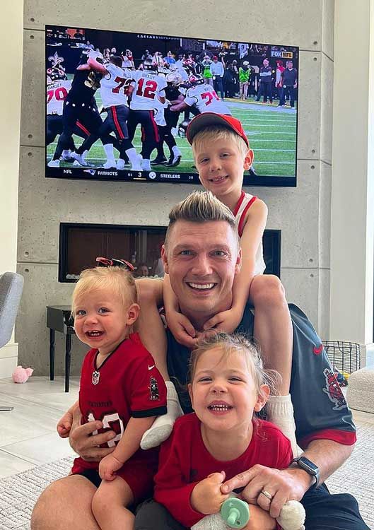 Nick Carter y sus 3 hijos 