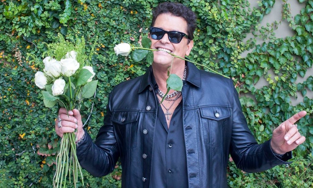 Carlos Vives entrevista HOLA USA