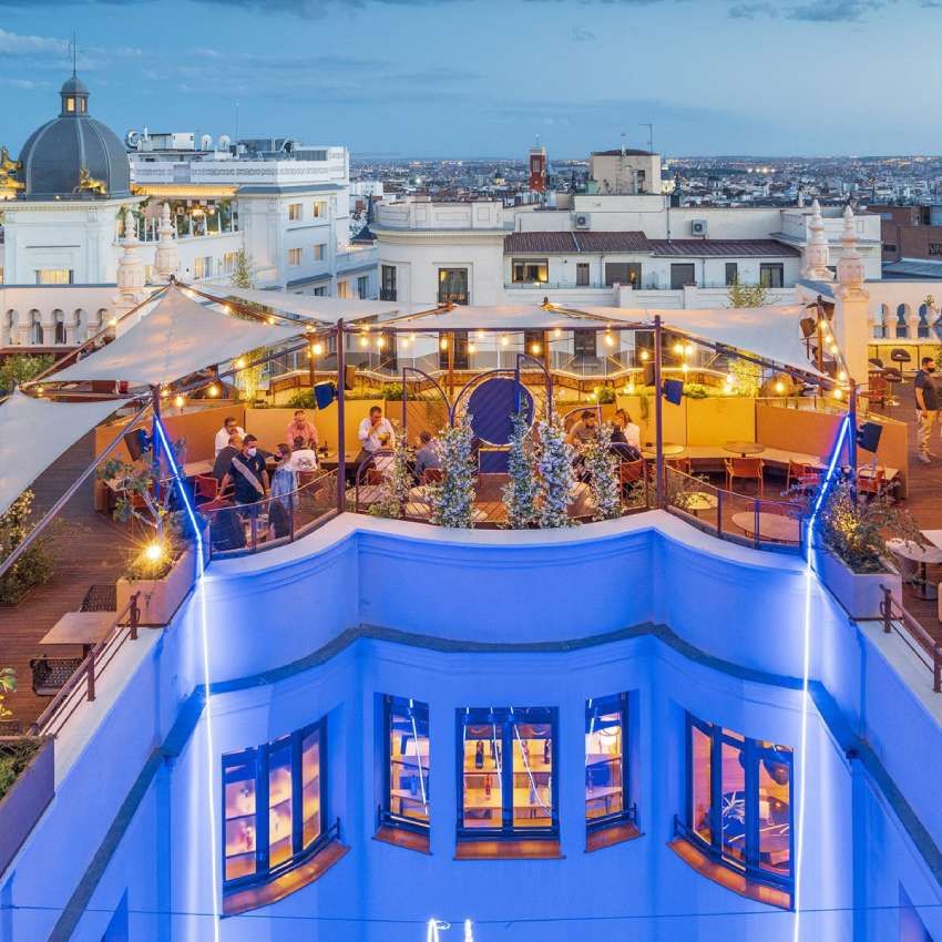 terraza de le tavernier el nuevo rooftop de la gran via madrilena