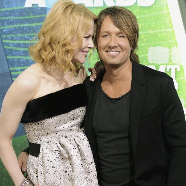 La actriz lleva nueve años casada con el músico Keith Urban con quien es madre de dos hijas biológicas, Faith Margaret y Sunday Rose
