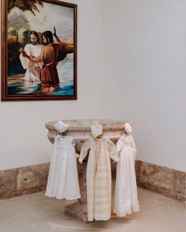 Traje de cristianar de los niños 