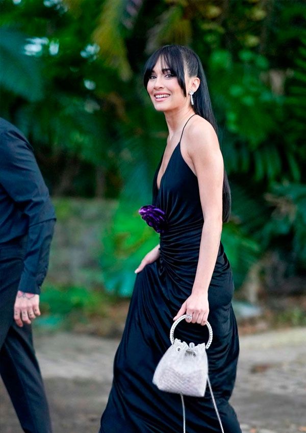 El-look-de-Aitana-en-la-boda-de-Lele-Pons