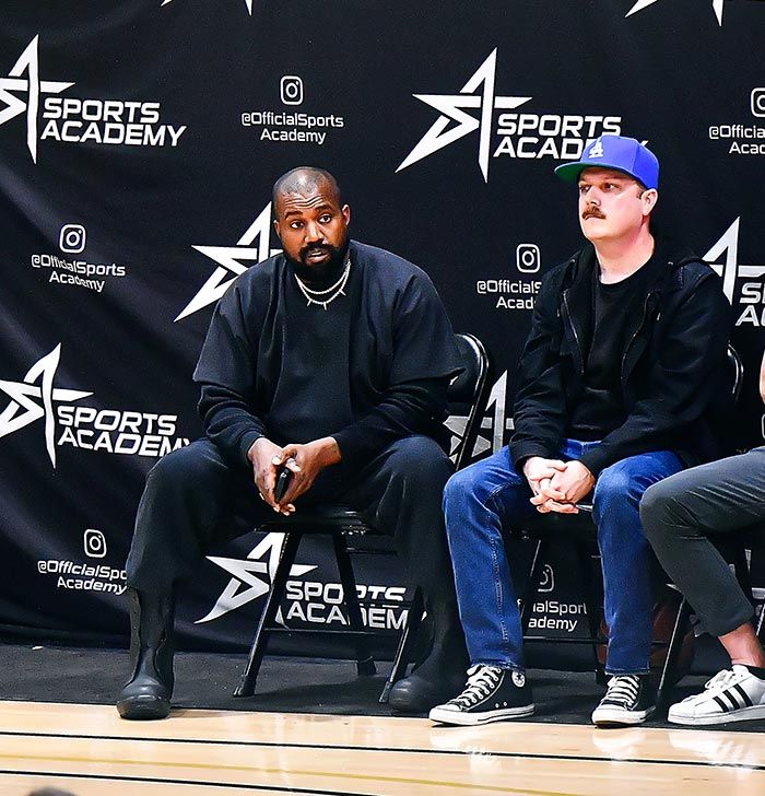 Kanye West en el partido de su hijo Saint