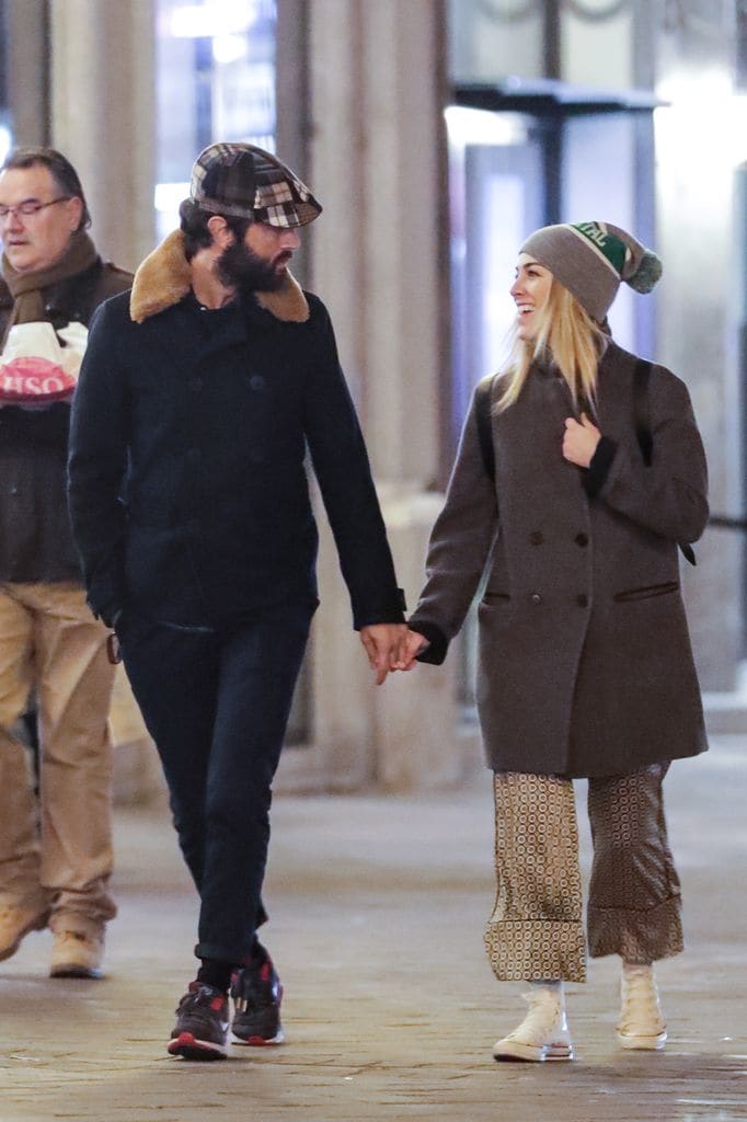 Javier Rey y Blanca Suarez por las calles de Madrid en enero de 2020