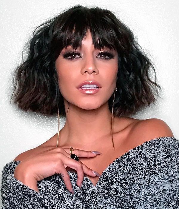 short_bob_vanessa_hudgens_chad_wood_1a