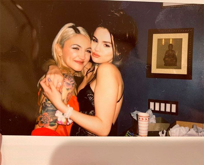 Selena Gomez y Julia Michaels 