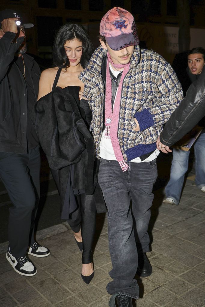 Timothée Chalamet y Kylie Jenner tienen una cena romántica en Bar des Prés Montaigne en París