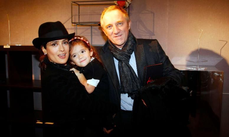 salma hayek photo family