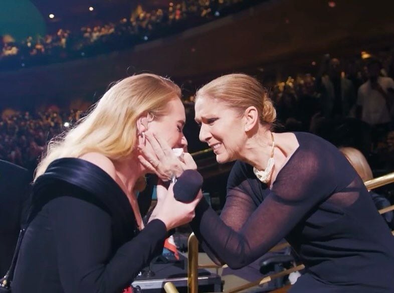 Adele en su emotivo encuentro con Céline Dion en Las Vegas.