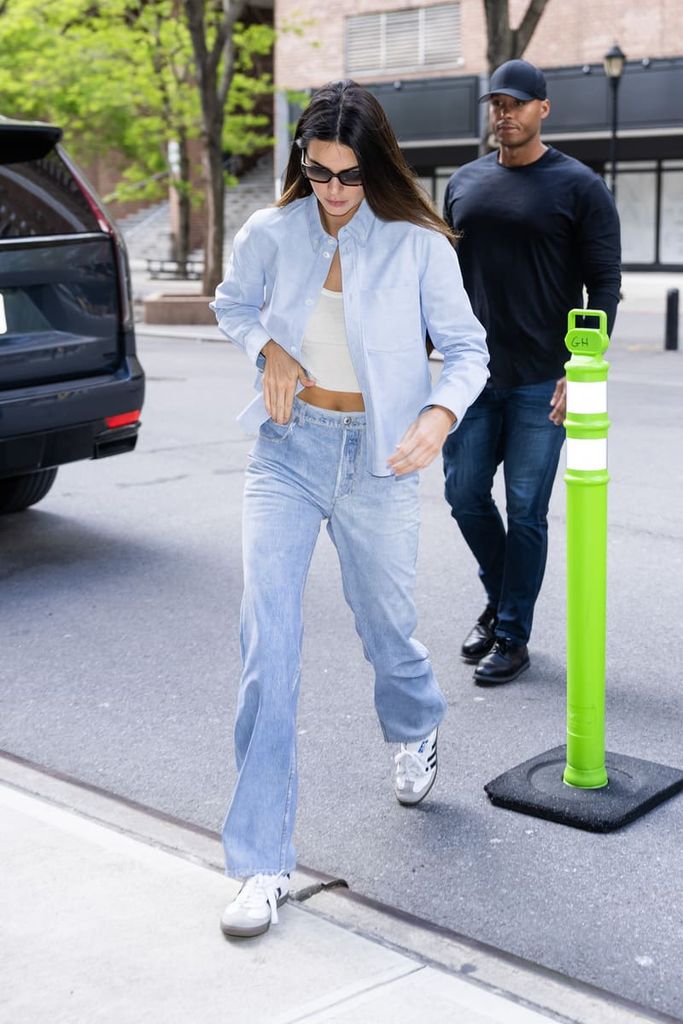 kendall jenner looks sencillos