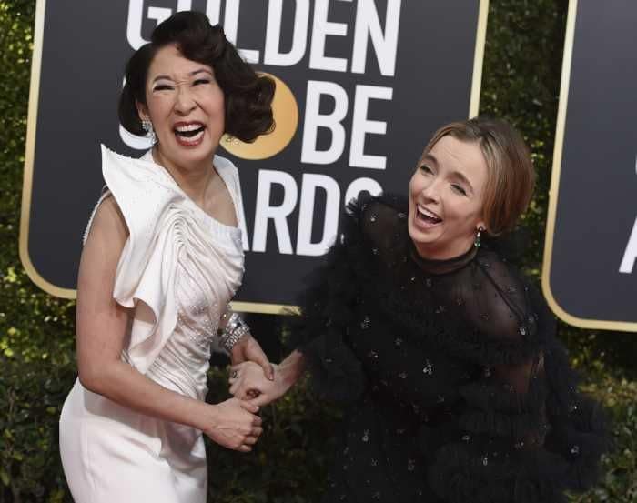 Sandra Oh y Jodie Comer