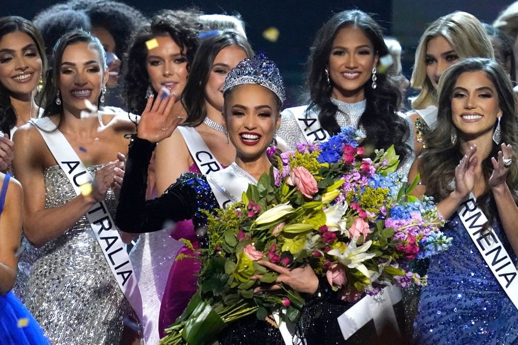 R'Bonney Gabriel fue coronada Miss Universe en en enero de 2023.