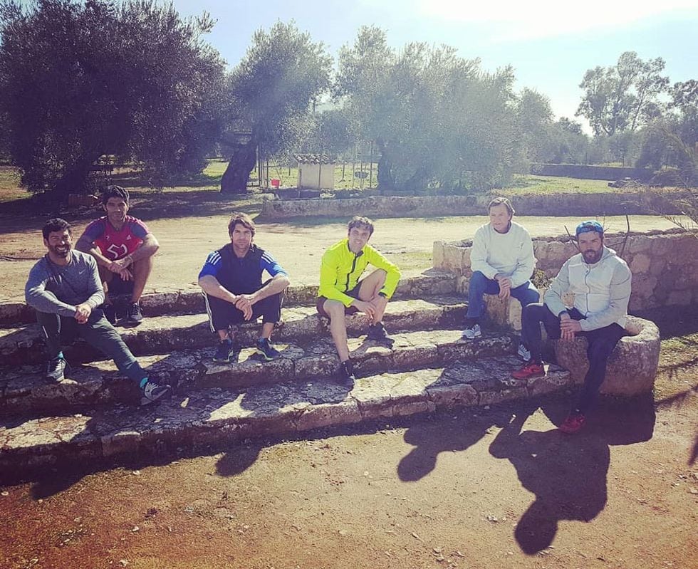 Cayetano Rivera, con sus compañeros de entrenamiento