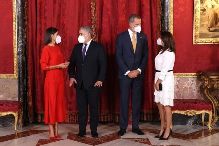 Los Reyes, anfitriones del presidente de Colombia y su esposa en su visita a España