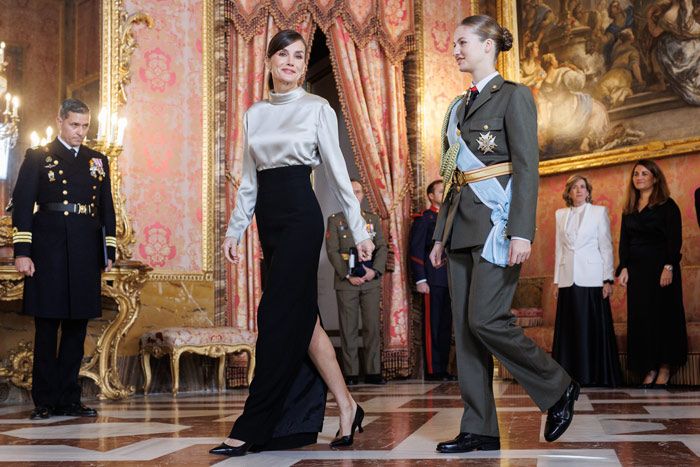 La reina Letizia y la princesa Leonor en la Pascua Militar