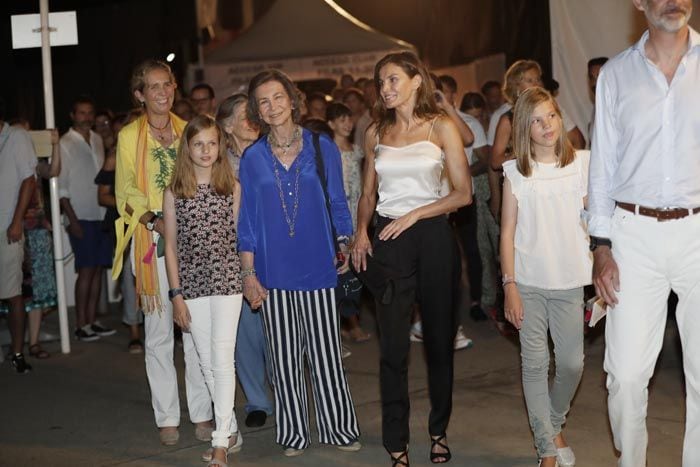 Los Reyes y sus hijas en un concierto en Mallorca