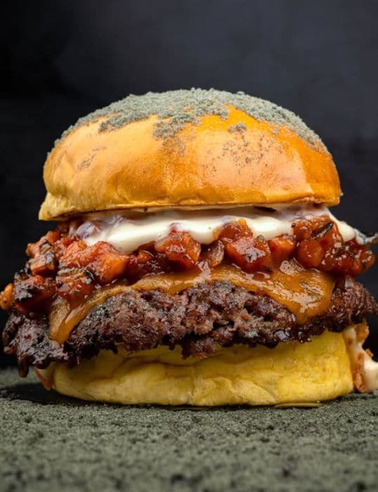 El tercer puesto ha sido para la burger 'Stellar' (de 'Dark Burger', Málaga)