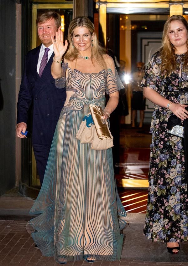 Máxima de Holanda con vestido de gala