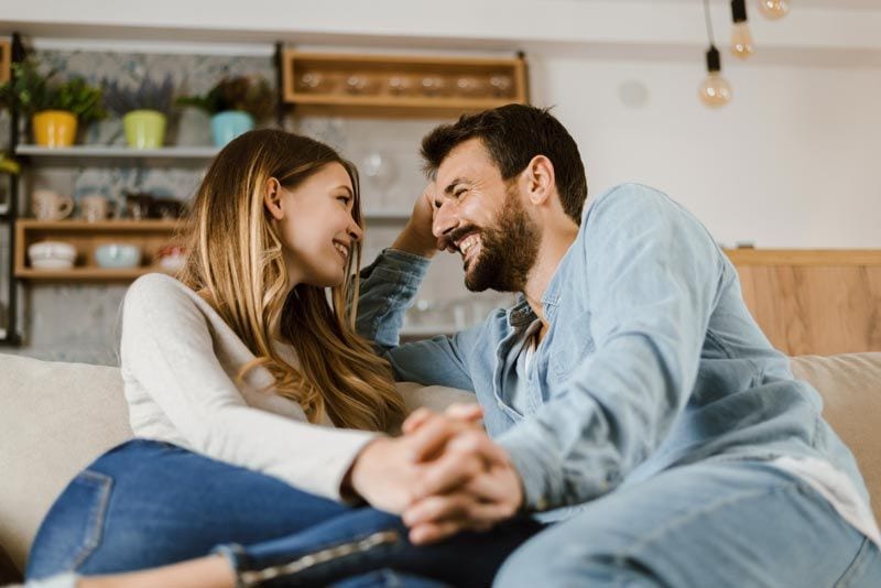 pareja feliz