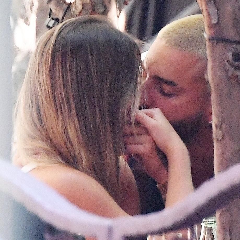 Maluma y nueva novia