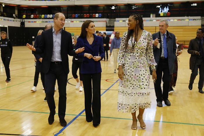 Los príncipes de Gales visitando las instalaciones de Londres 2012