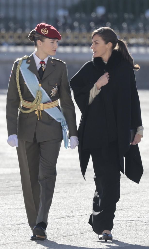 Princesa Leonor con la reina Letizia