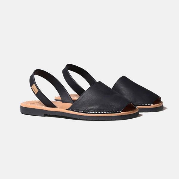 sandalias menorquicas negras