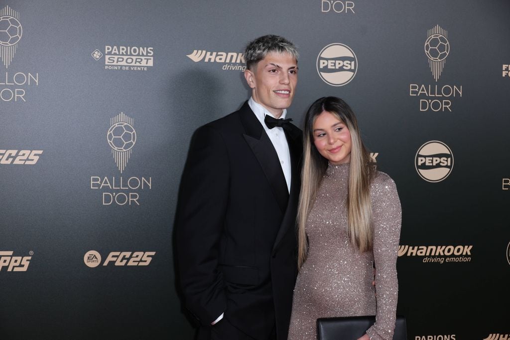 Garnacho y Eva en la Gala del Balon de Oro 2024