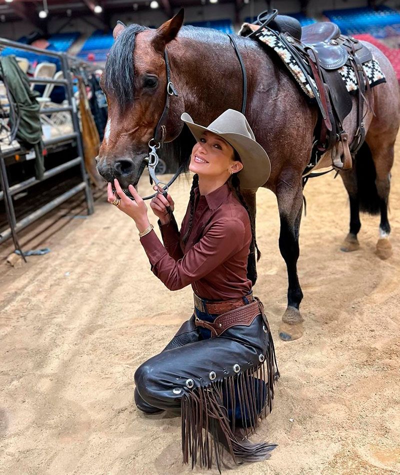 Los looks 'cowgirl' de Bella Hadid