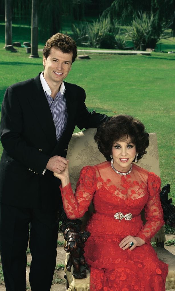 Gina Lollobrigida y Javier Rigault