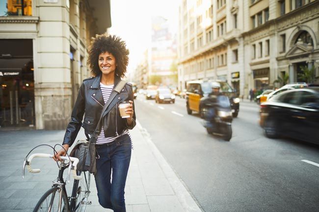 chica-en-bici