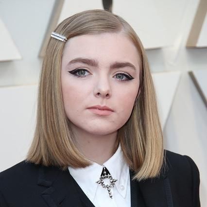 elsie fisher con graphic eyeline