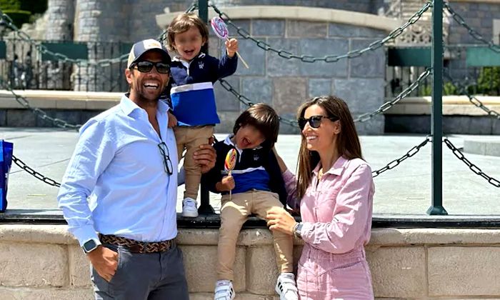 Ana Boyer y Fernando Verdasco con sus hijos