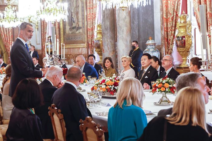 Los reyes Felipe y Letizia ofrecen una cena histórica con motivo de la cumbre de la OTAN