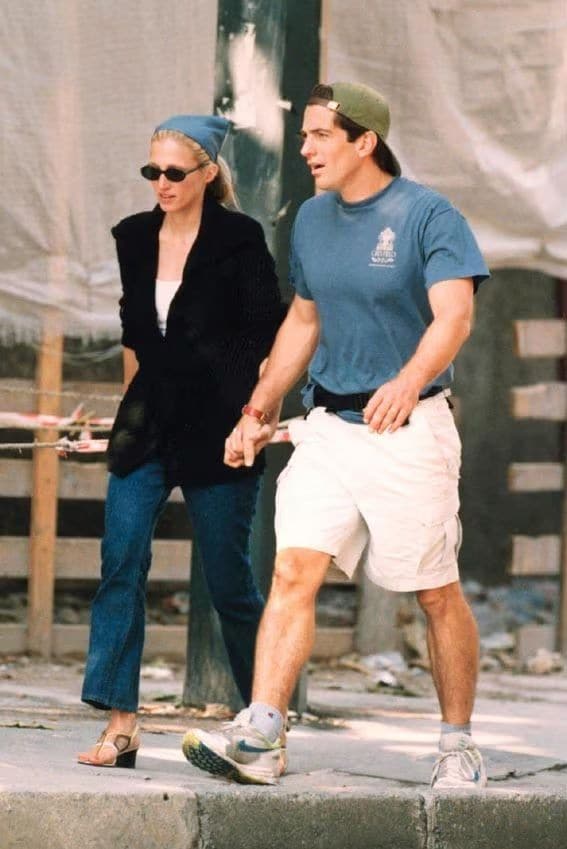 Carolyn Bessette y John F. Kennedy Jr. durante su luna de miel en Turquía, en 1996